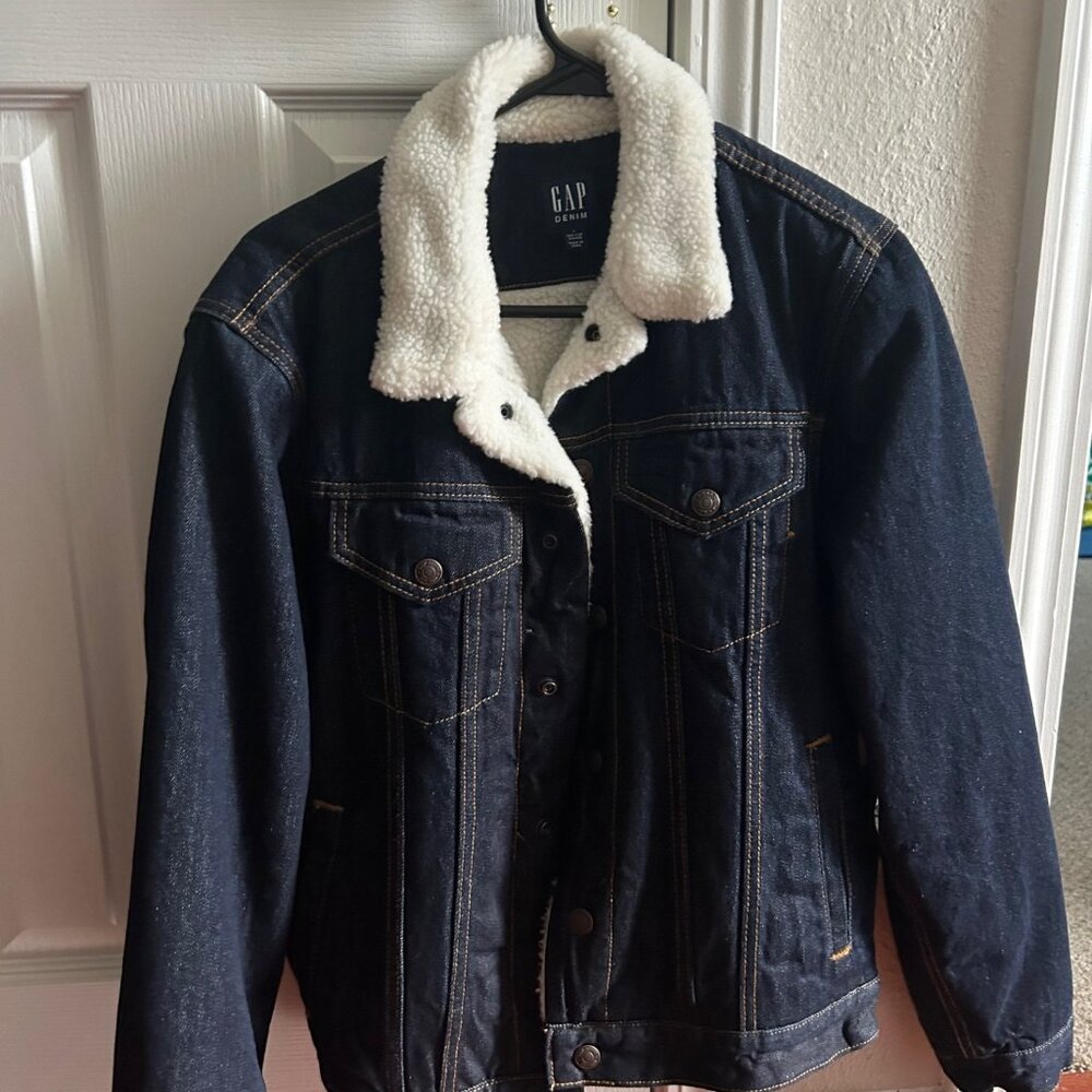 Gap men's icon Sherpa lined denim jacket
